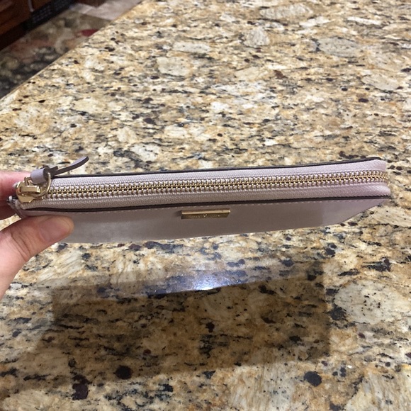 Kate Spade wallet - Picture 9 of 16